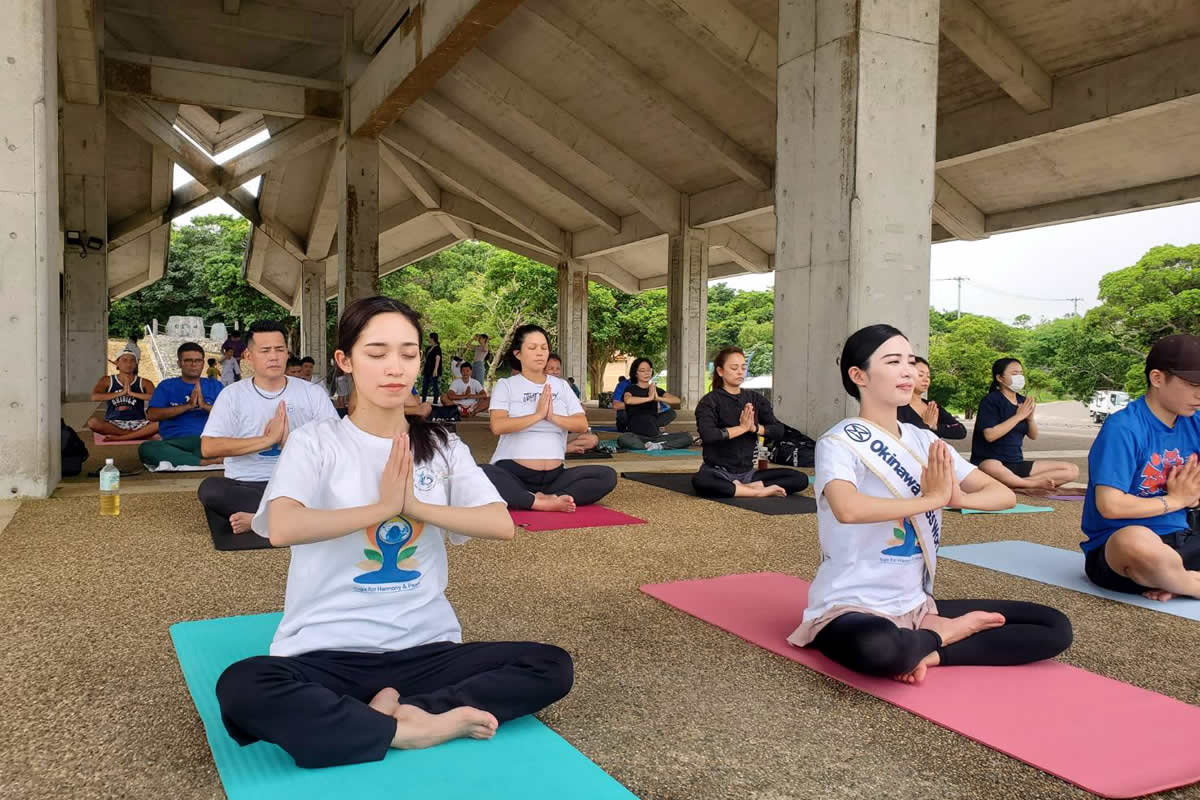 ミス・ワールド・ジャパン沖縄 南城市での国際ヨガデーイベント